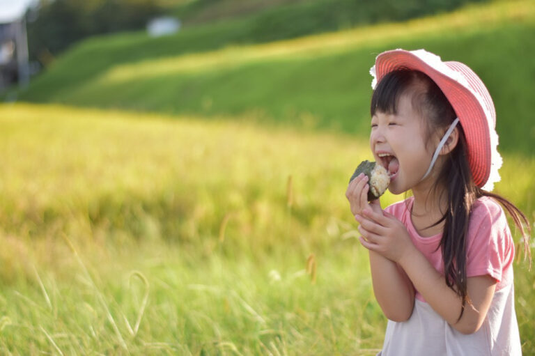「噛む」って素晴らしい! よく噛むことで健康になれる8つの効用 - 418プロジェクト【虫歯ゼロ活動】